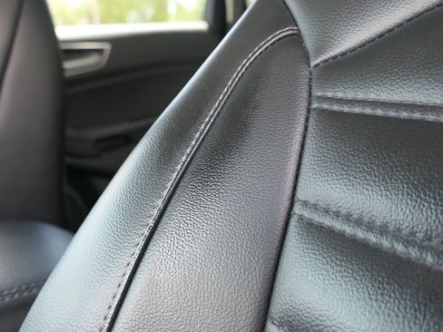 Used 2023 Ford Edge SEL w/ Convenience Package AWD/4WD image 13