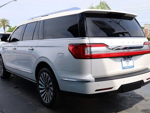 Used 2019 Lincoln Navigator L Reserve AWD/4WD image 3