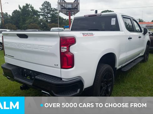 Used 2021 Chevrolet Silverado 1500 LT Trail Boss w/ Bed Protection Package AWD/4WD image 2