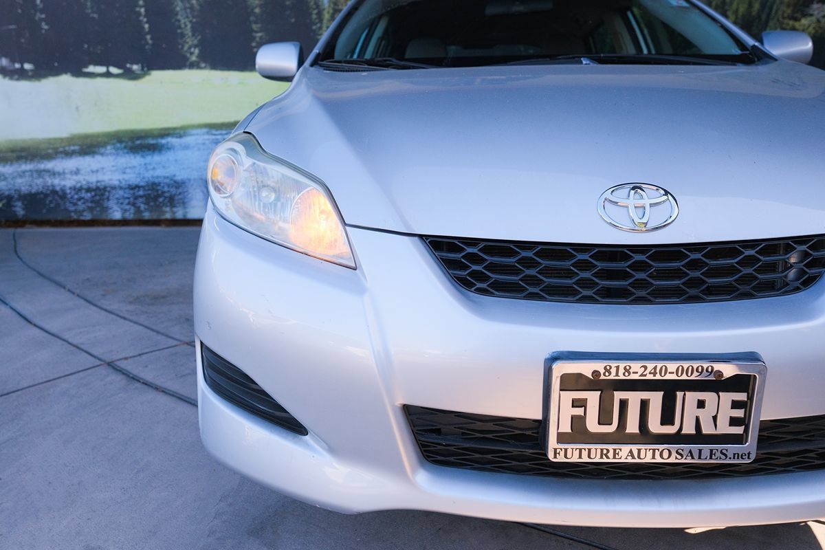 Used 2009 Toyota Matrix FWD image 36