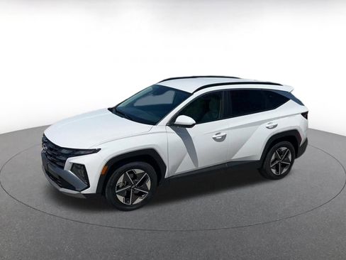 Used 2025 Hyundai Tucson SEL FWD image 8