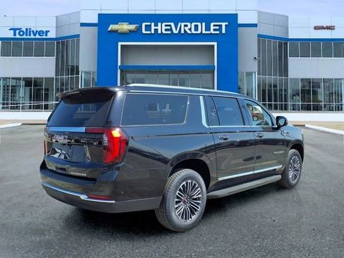New 2026 GMC Yukon XL Elevation AWD/4WD image 6
