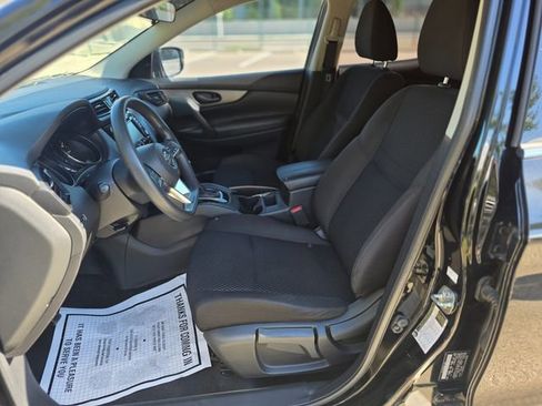 Used 2021 Nissan Rogue Sport S image 26