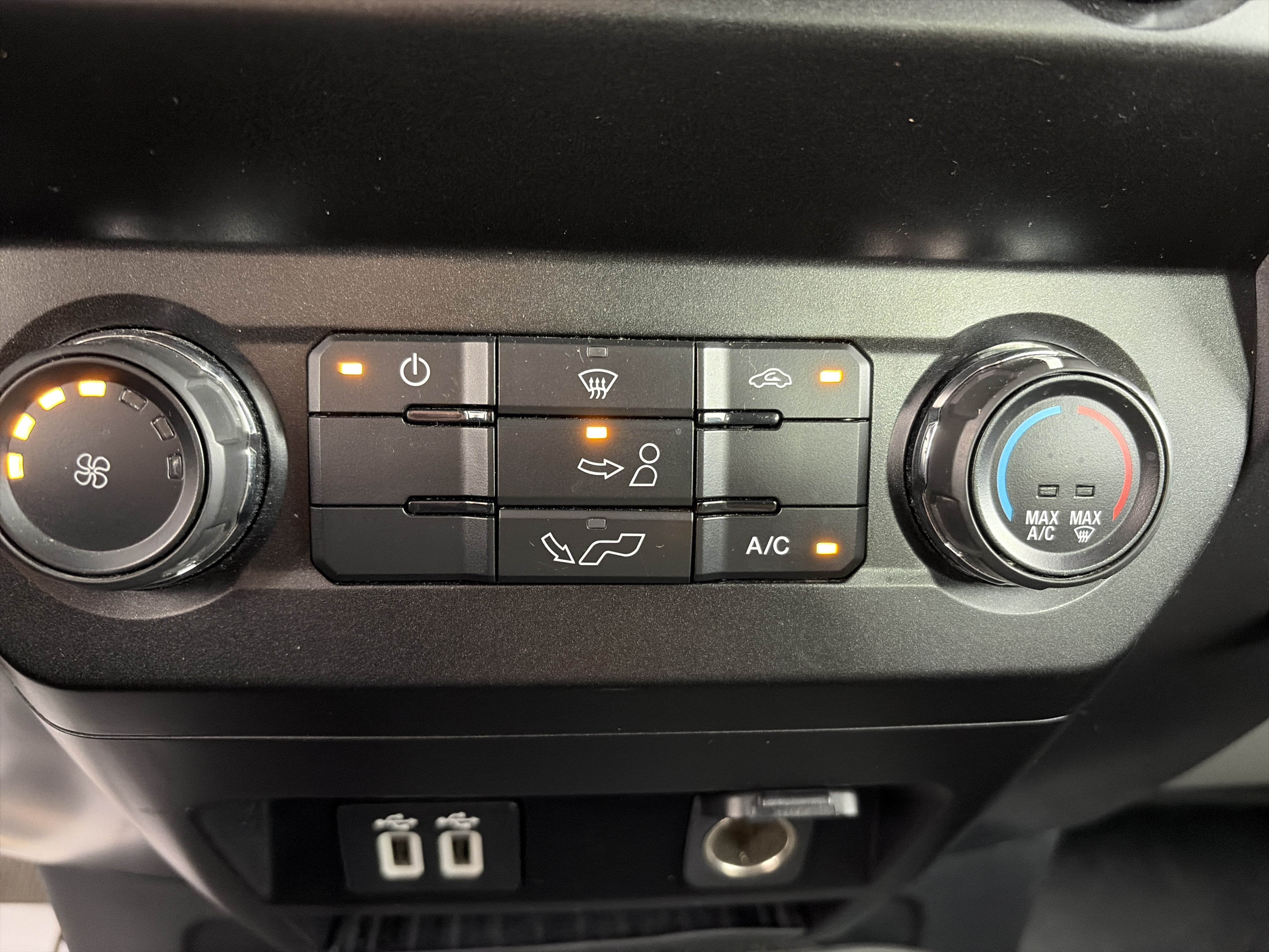 Used 2019 Ford F150 XLT w/ XTR Package AWD/4WD image 25