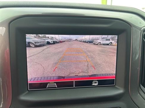 Used 2024 Chevrolet Silverado 2500 Custom w/ Custom Value Package image 21