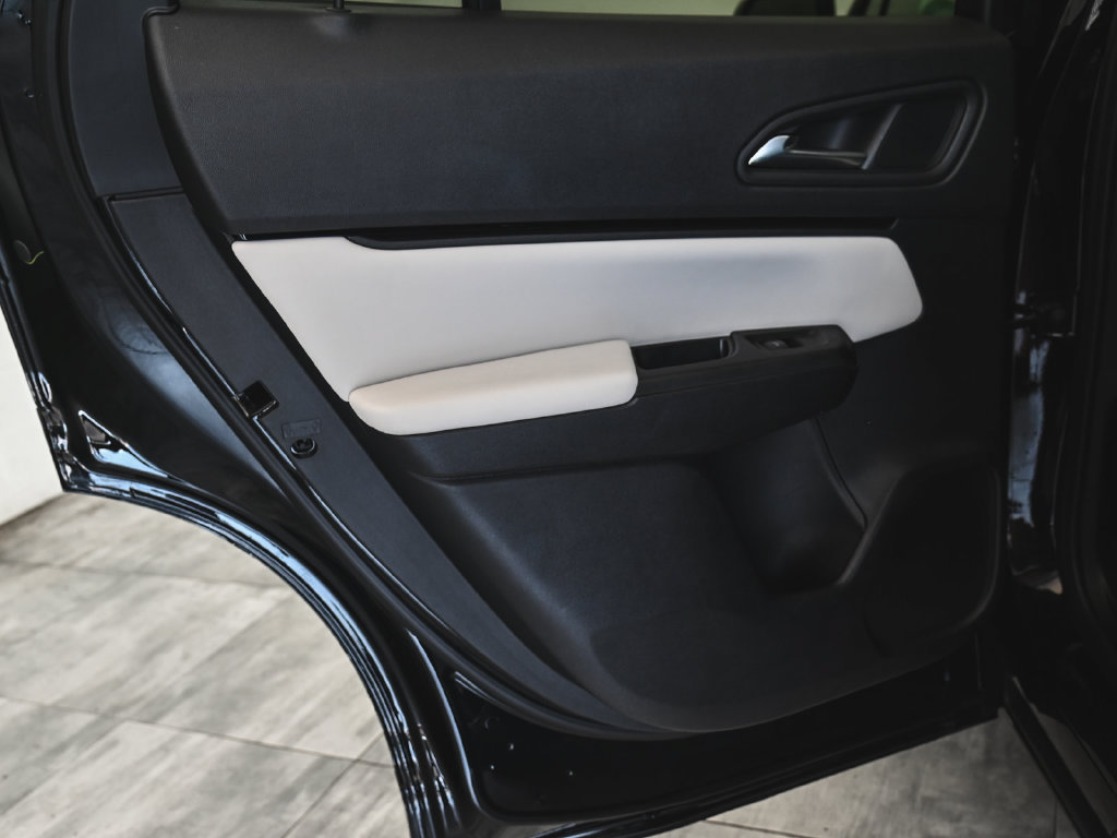 Used 2025 Honda Prologue Touring image 11