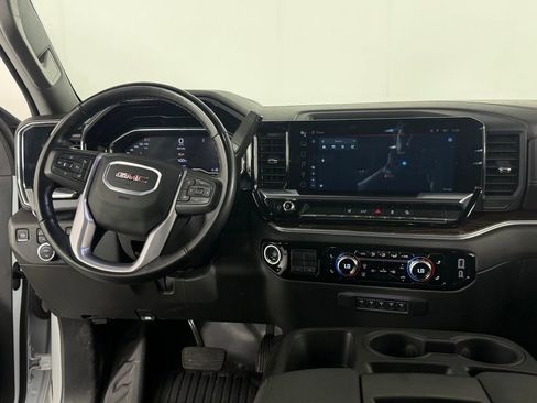 Used 2024 GMC Sierra 2500 SLE image 34