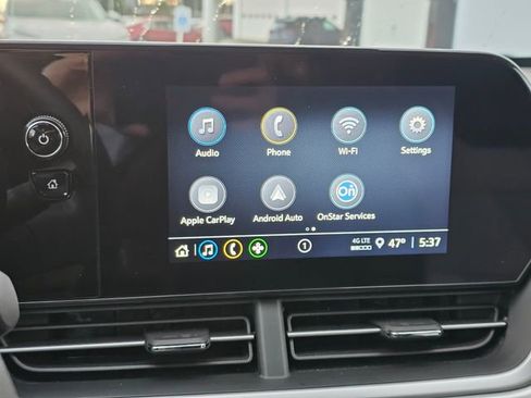 Certified 2025 Chevrolet Trax LS image 27