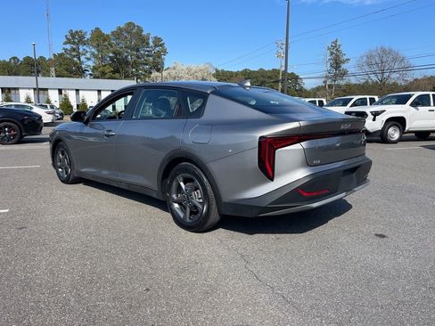 Used 2025 Kia K4 LXS image 7