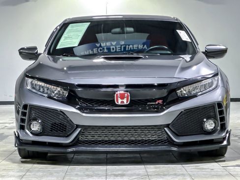 Used 2019 Honda Civic Type R image 6