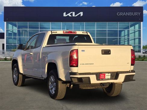 Used 2022 Chevrolet Colorado LT w/ Fleet Safety Package image 5