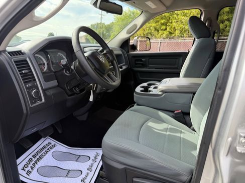 Used 2013 RAM 3500 Tradesman w/ Popular Equipment Group image 9