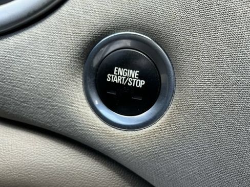 Used 2022 Chevrolet Malibu LT FWD image 24