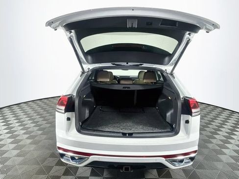 Used 2020 Volkswagen Atlas Cross Sport SEL R-Line FWD image 29
