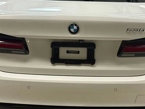 Used 2021 BMW 530i w/ Convenience Package RWD image 11