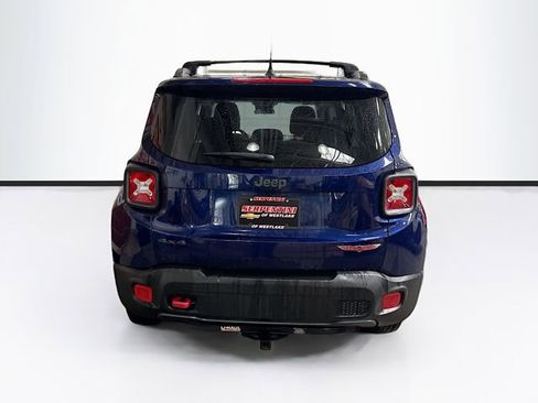 Used 2016 Jeep Renegade Trailhawk AWD/4WD image 7