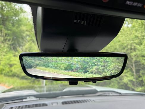 Used 2024 Chevrolet Silverado 1500 ZR2 w/ Technology Package image 32