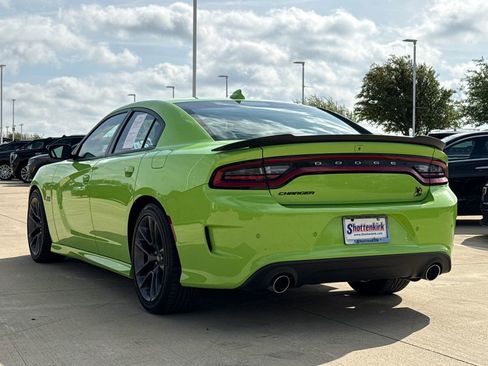 Used 2023 Dodge Charger Scat Pack w/ Plus Group RWD image 7