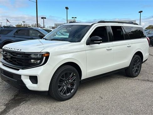New 2025 Ford Expedition Max Platinum w/ Stealth Performance Package image 2