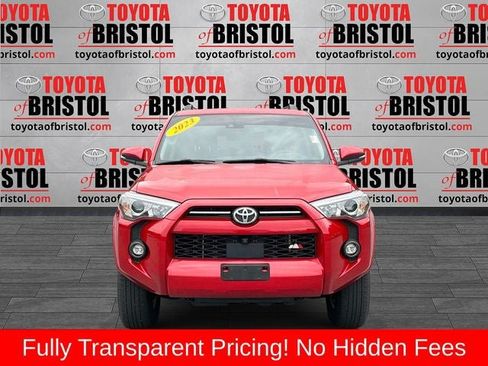 Used 2023 Toyota 4Runner SR5 Premium w/ Moonroof Package AWD/4WD image 9