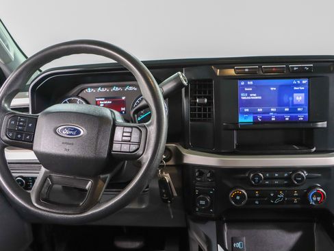 Used 2024 Ford F250 XLT w/ FX4 Off-Road Package image 18