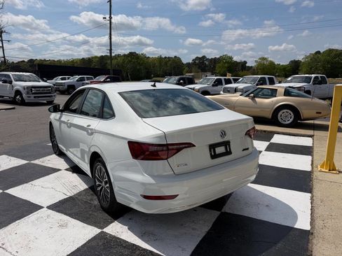 Used 2019 Volkswagen Jetta SE image 7