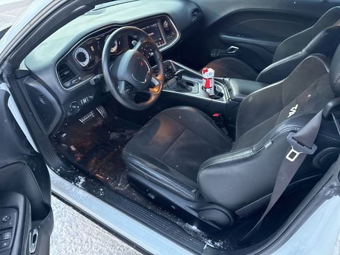 Used 2017 Dodge Challenger T/A image 10