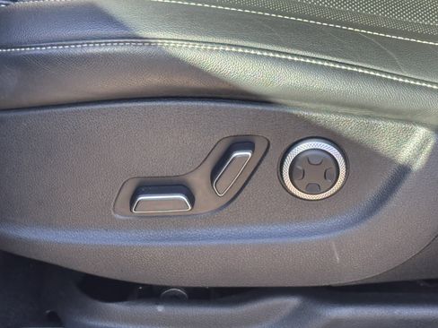 Used 2024 Genesis GV80 2.5T image 17