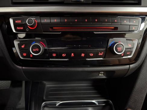 Used 2019 BMW 440i xDrive Convertible w/ M Sport Package image 28