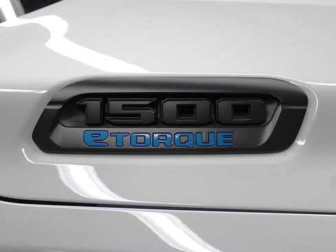 New 2026 RAM 1500 4x4 Crew Cab image 42