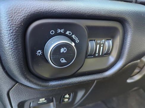 Used 2020 RAM 1500 Laramie image 27