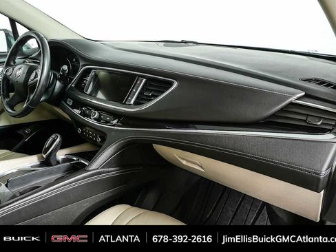 Used 2020 Buick Enclave Premium w/ Sun and Sites Package FWD image 24