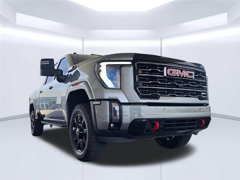 Used 2024 GMC Sierra 2500 AT4 w/ AT4 Premium Plus Package AWD/4WD image 23