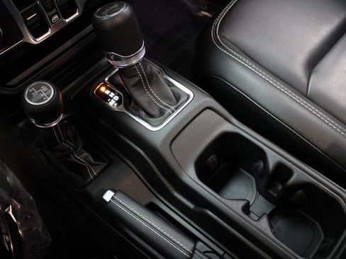 Used 2023 Jeep Wrangler Unlimited Sahara w/ Cold Weather Group image 37