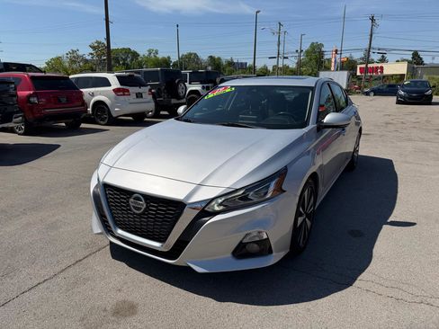 Used 2019 Nissan Altima 2.5 SL image 7