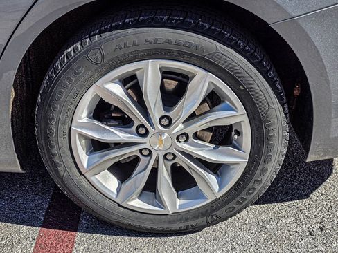 Used 2024 Chevrolet Malibu LT image 7