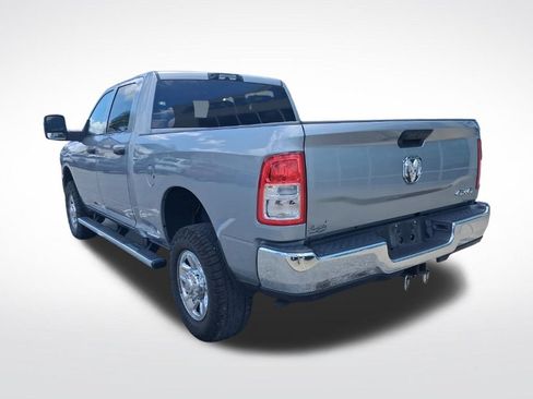 Used 2024 RAM 2500 Tradesman w/ Chrome Appearance Group AWD/4WD image 10