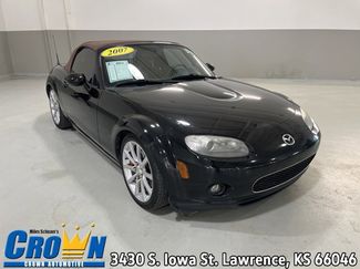 Used 2007 MAZDA MX-5 Miata Grand Touring video 1