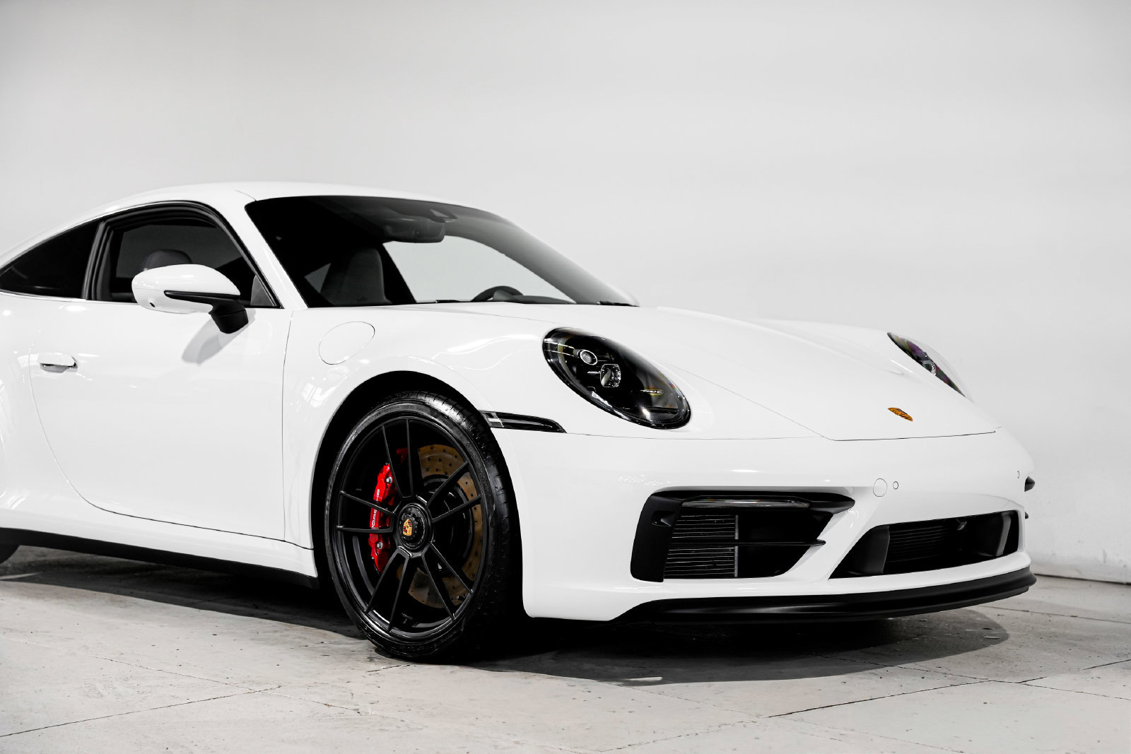 Used 2022 Porsche 911 Carrera GTS RWD image 42
