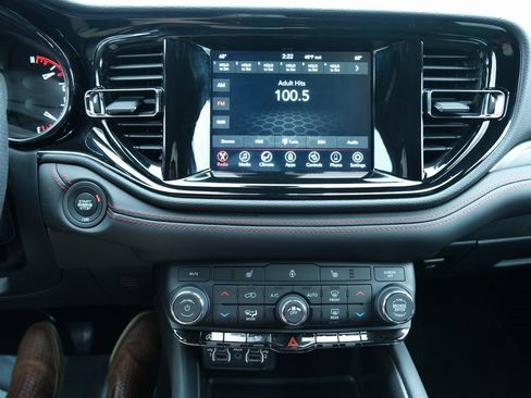 Used 2024 Dodge Durango GT image 18