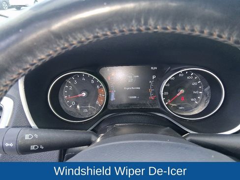 Used 2019 Jeep Compass Latitude w/ Popular Equipment Group AWD/4WD image 16