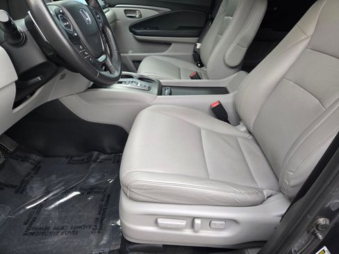 Used 2023 Honda Ridgeline RTL-E image 29