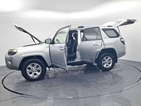 Used 2023 Toyota 4Runner SR5 image 60
