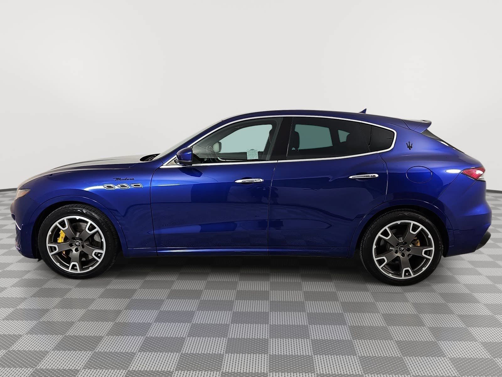 Used 2022 Maserati Levante Modena AWD/4WD image 5
