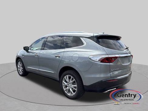 Used 2023 Buick Enclave Premium w/ Experience Buick Package AWD/4WD image 3