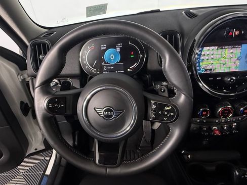 Used 2024 MINI Cooper Countryman S w/ Premium Package FWD image 14