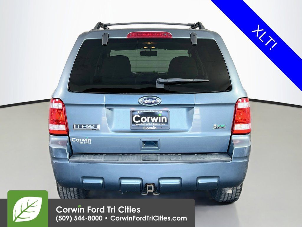 Used 2010 Ford Escape XLT AWD/4WD image 13