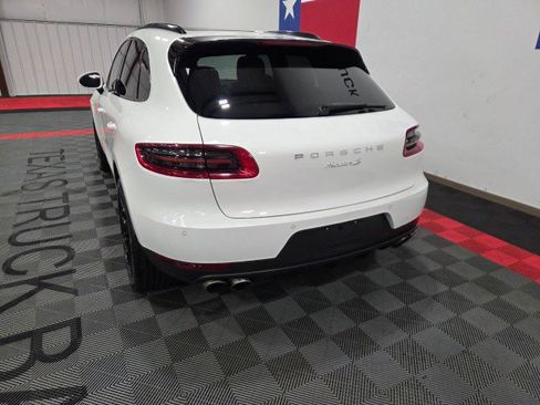 Used 2016 Porsche Macan S image 12