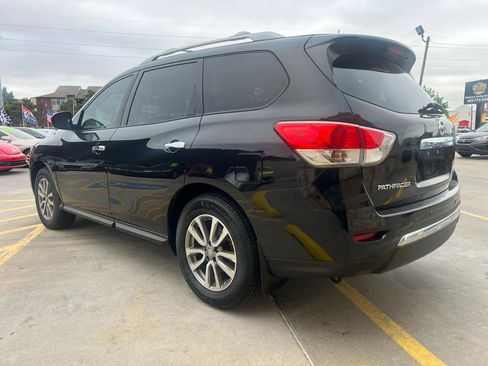 Used 2015 Nissan Pathfinder SV FWD image 5