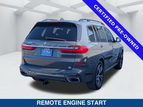 Used 2022 BMW X7 xDrive40i w/ M Sport Package AWD/4WD image 4